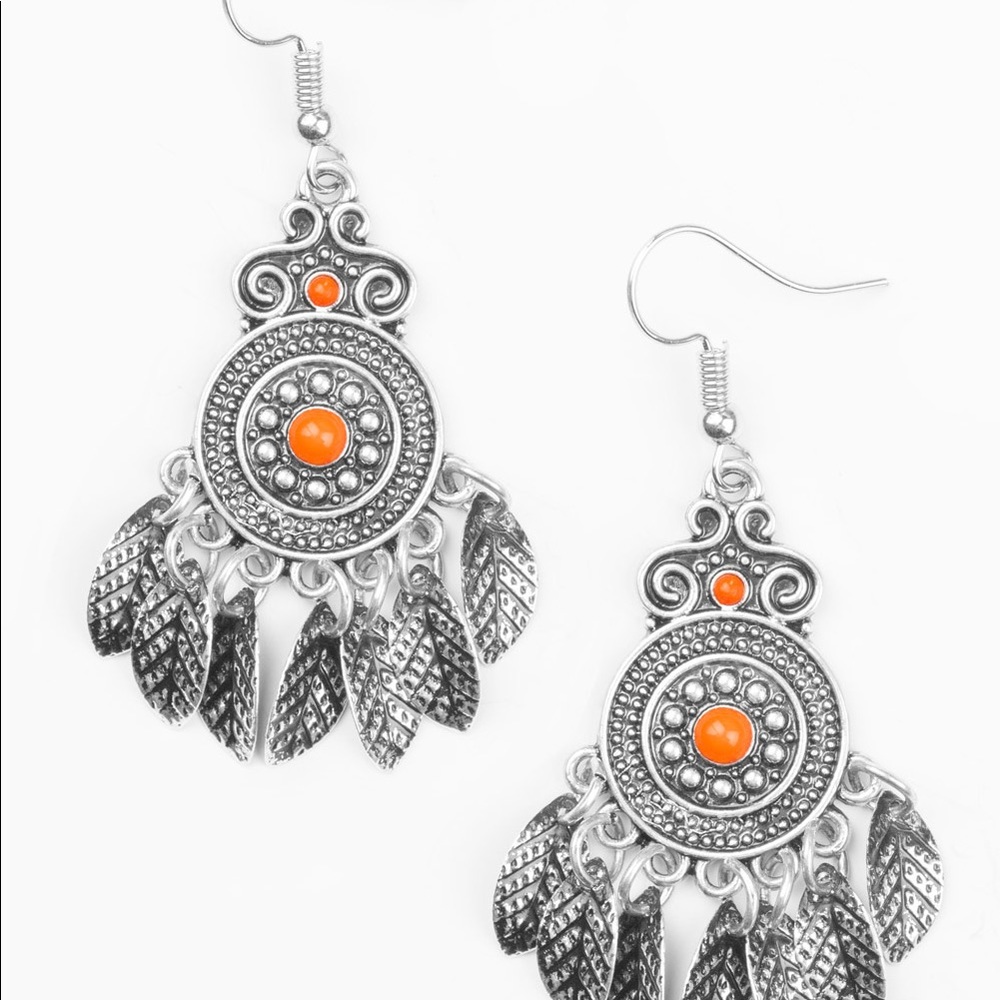 Jewelry - Picture 2 of 5